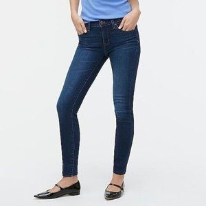 J Crew Women's 8" midrise skinny jean in perfect blue wash AL013 Size 27 $79
